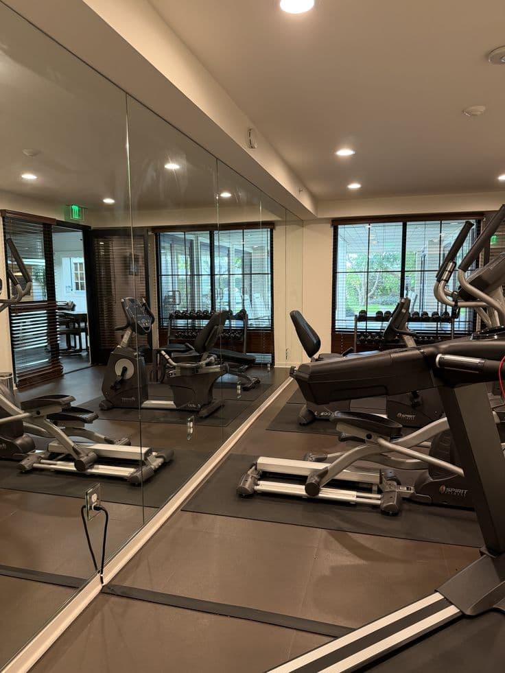 Gym, Royal Grand Hotel, photo 1